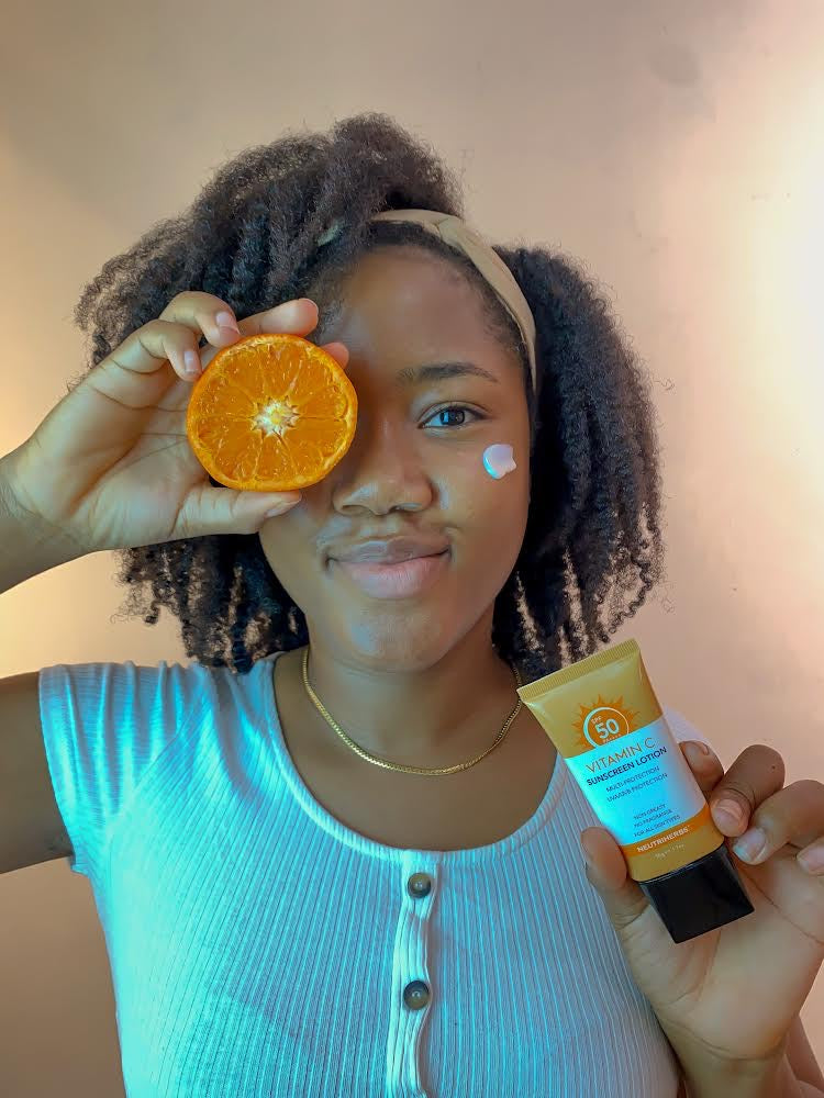 The difference Between Physical and Chemical Sunscreen